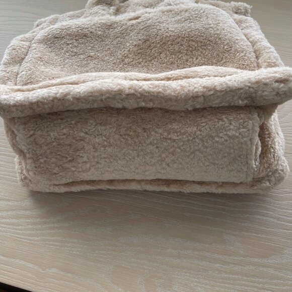 Vince Camuto Orla Faux Shearling Tote - Picture 5 of 6